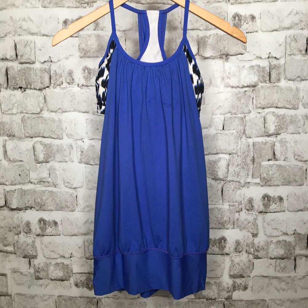 Lululemon Women's SZ 4  No Limits Tank Built in Bra Flowy Yoga Periwinkle Blue